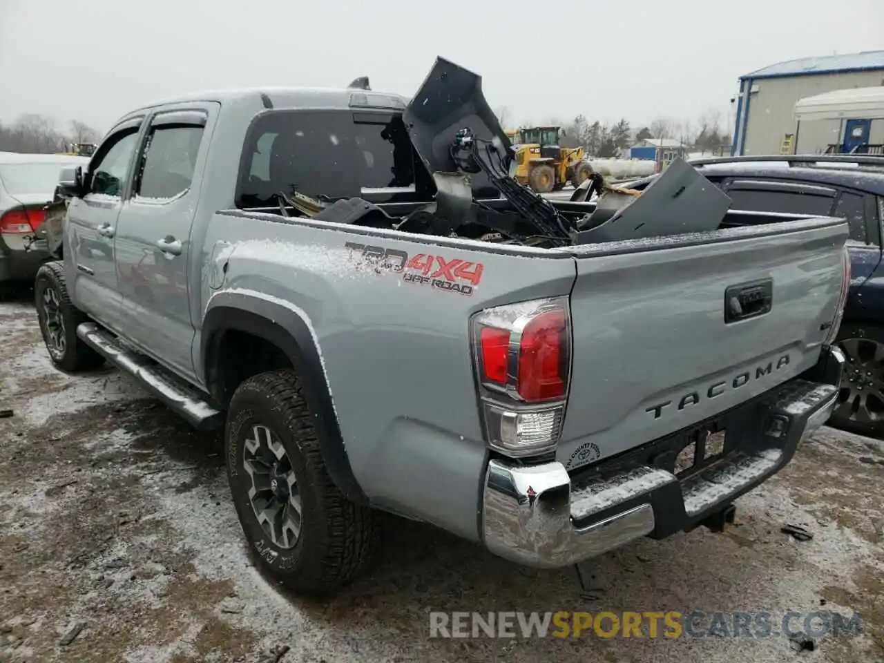 3 Photograph of a damaged car 3TMCZ5AN6LM319446 TOYOTA TACOMA 2020