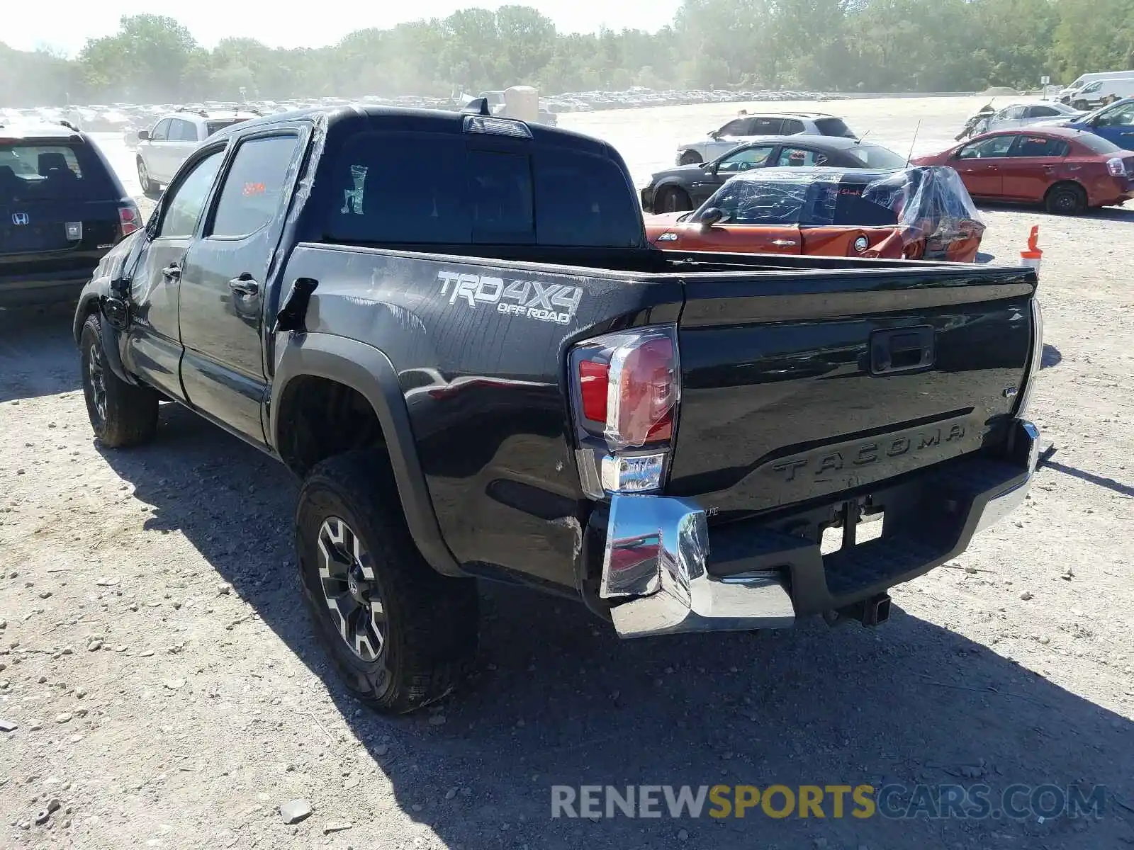 3 Photograph of a damaged car 3TMCZ5AN6LM320497 TOYOTA TACOMA 2020