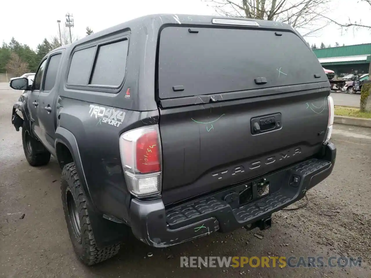 3 Photograph of a damaged car 3TMCZ5AN6LM322847 TOYOTA TACOMA 2020