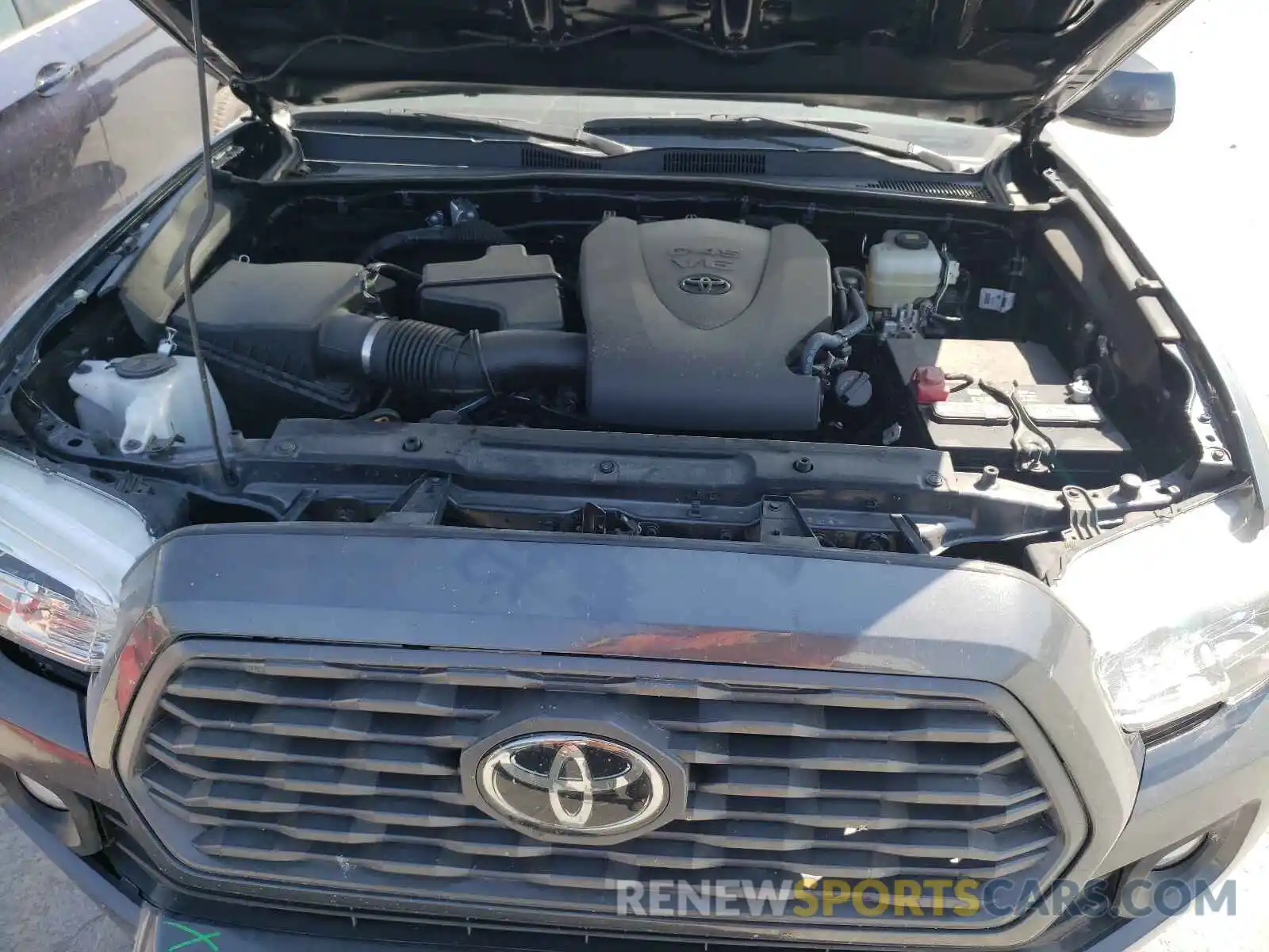 7 Photograph of a damaged car 3TMCZ5AN6LM325327 TOYOTA TACOMA 2020