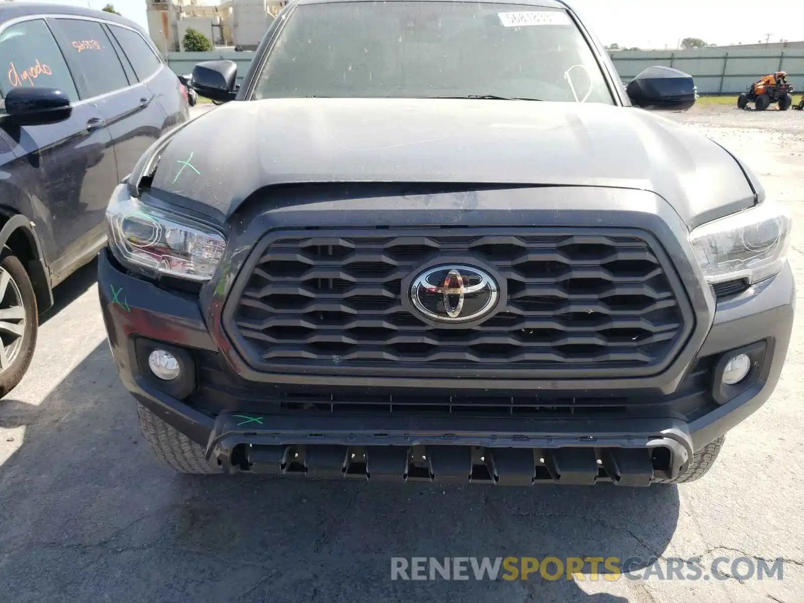 9 Photograph of a damaged car 3TMCZ5AN6LM325327 TOYOTA TACOMA 2020