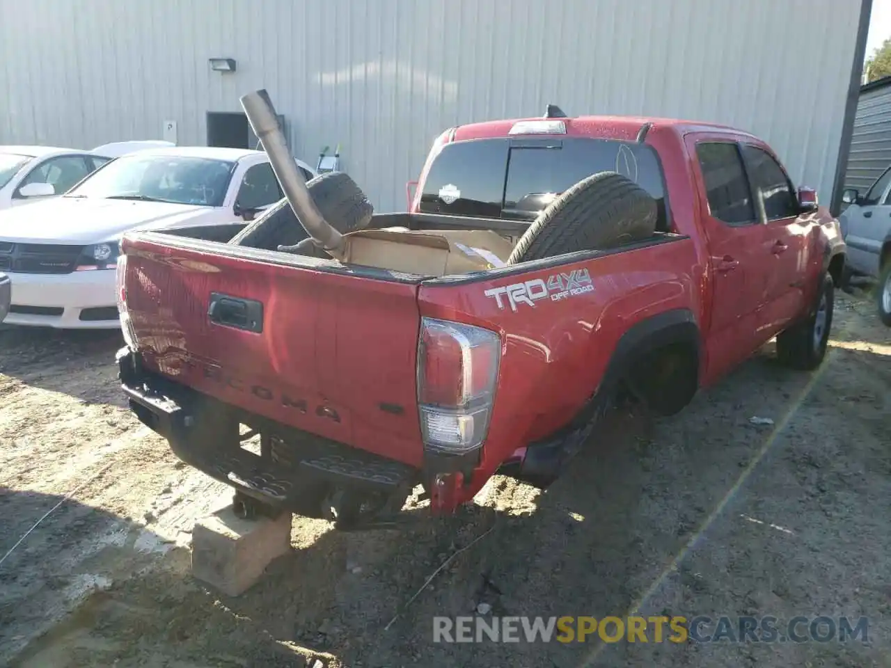 4 Photograph of a damaged car 3TMCZ5AN6LM329572 TOYOTA TACOMA 2020