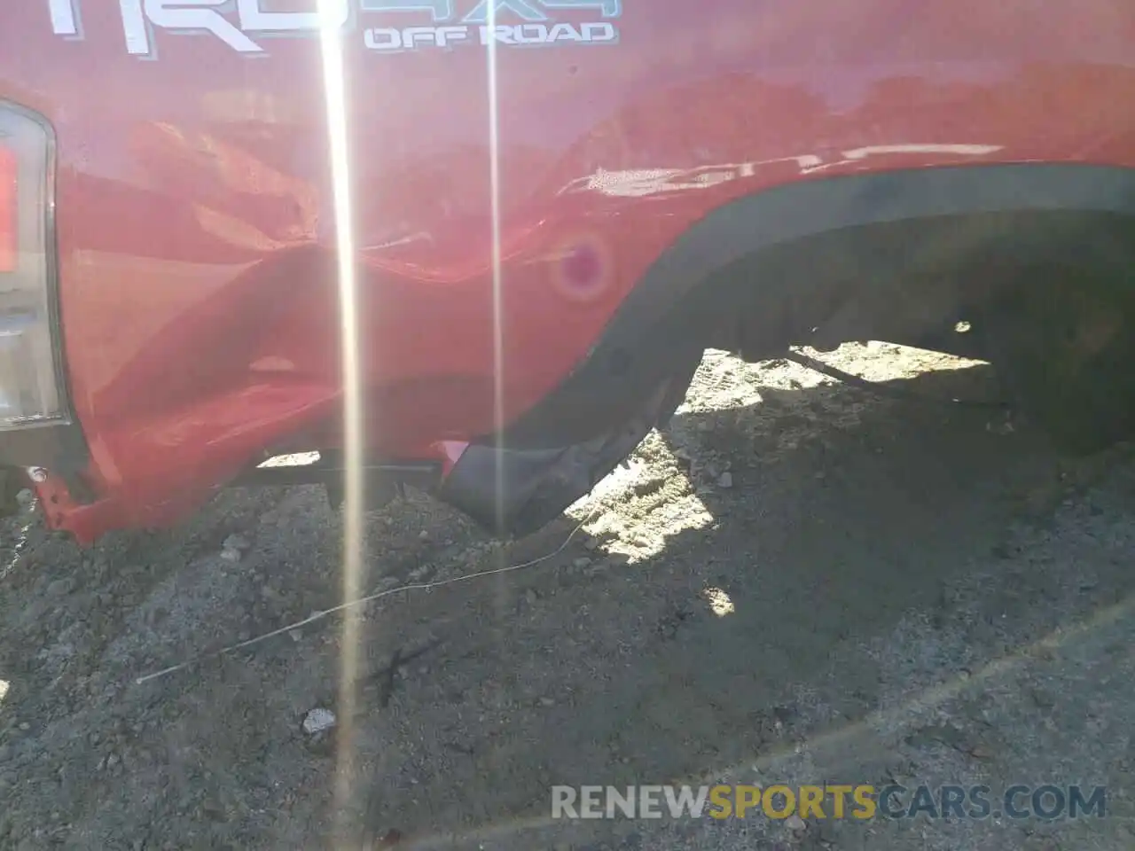 9 Photograph of a damaged car 3TMCZ5AN6LM329572 TOYOTA TACOMA 2020