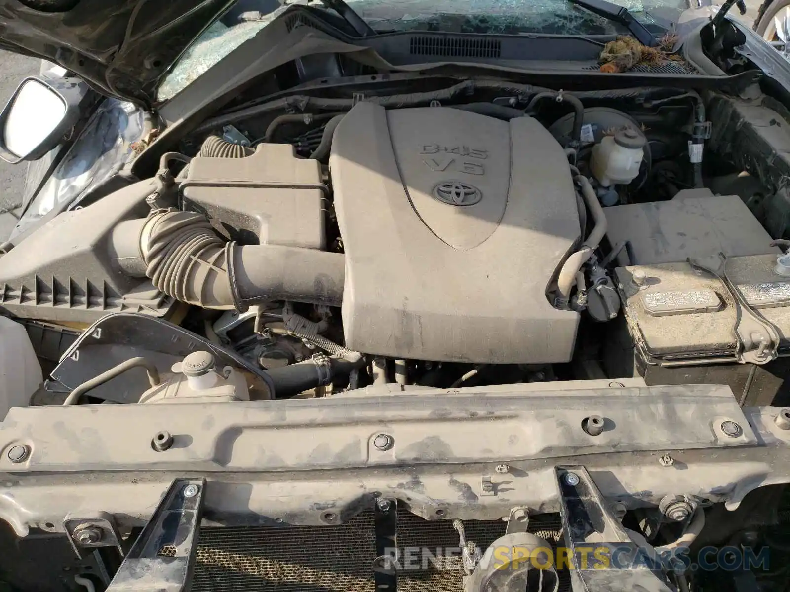 7 Photograph of a damaged car 3TMCZ5AN6LM331337 TOYOTA TACOMA 2020