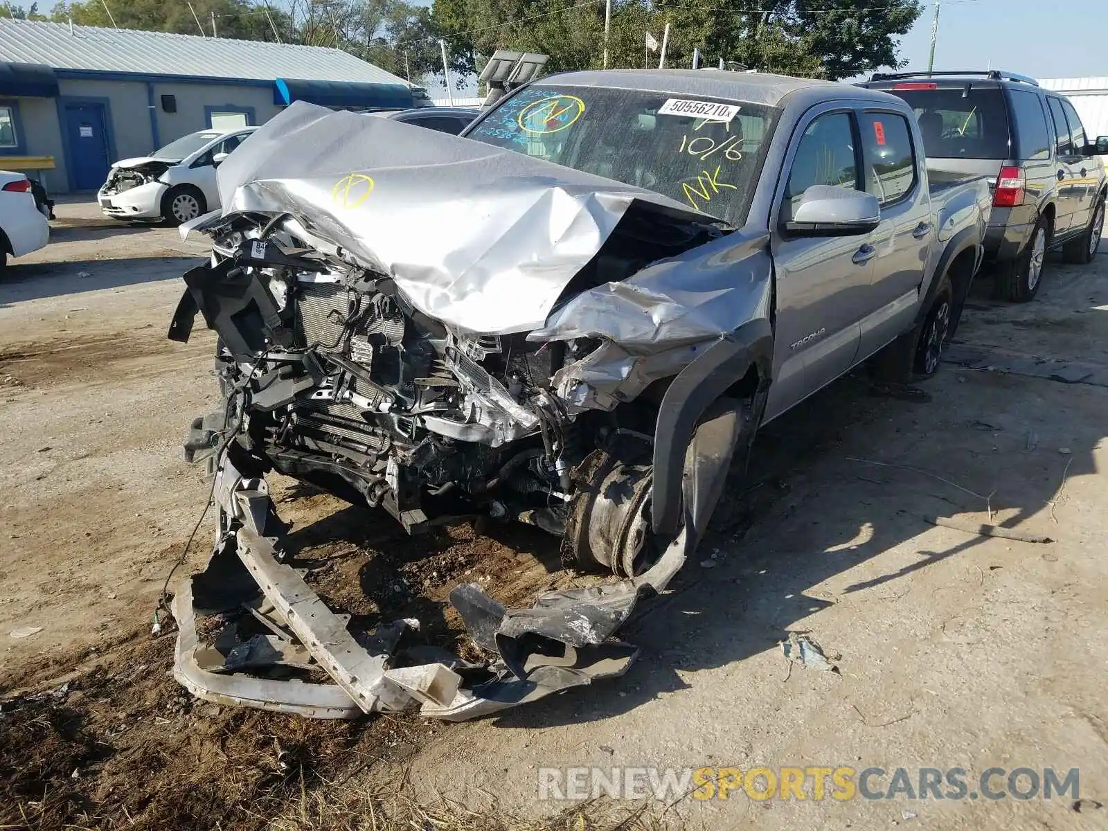 2 Photograph of a damaged car 3TMCZ5AN6LM331726 TOYOTA TACOMA 2020