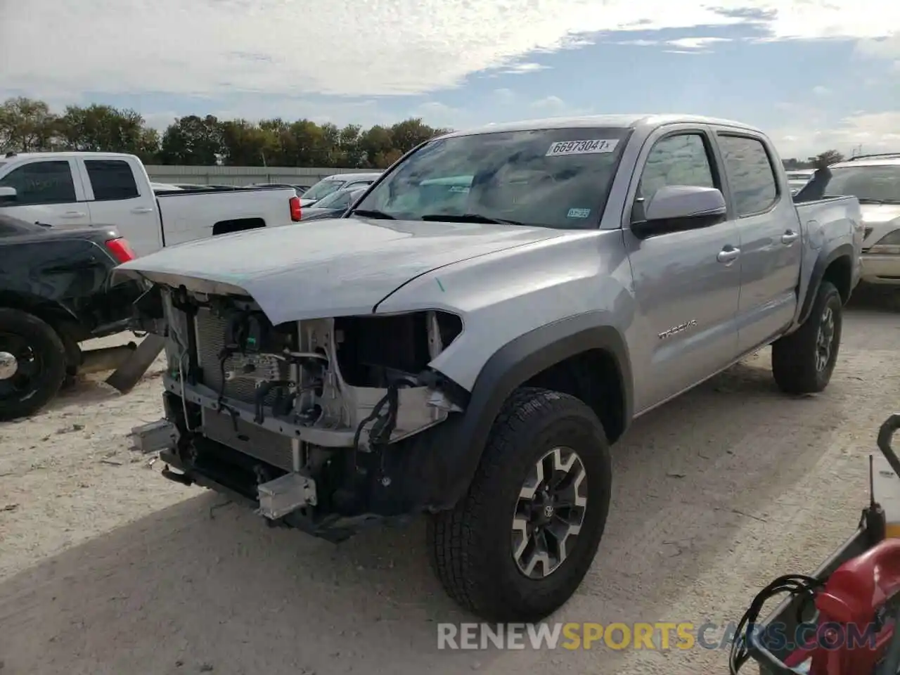 2 Photograph of a damaged car 3TMCZ5AN6LM339163 TOYOTA TACOMA 2020