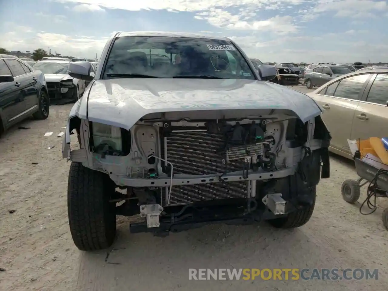 9 Photograph of a damaged car 3TMCZ5AN6LM339163 TOYOTA TACOMA 2020