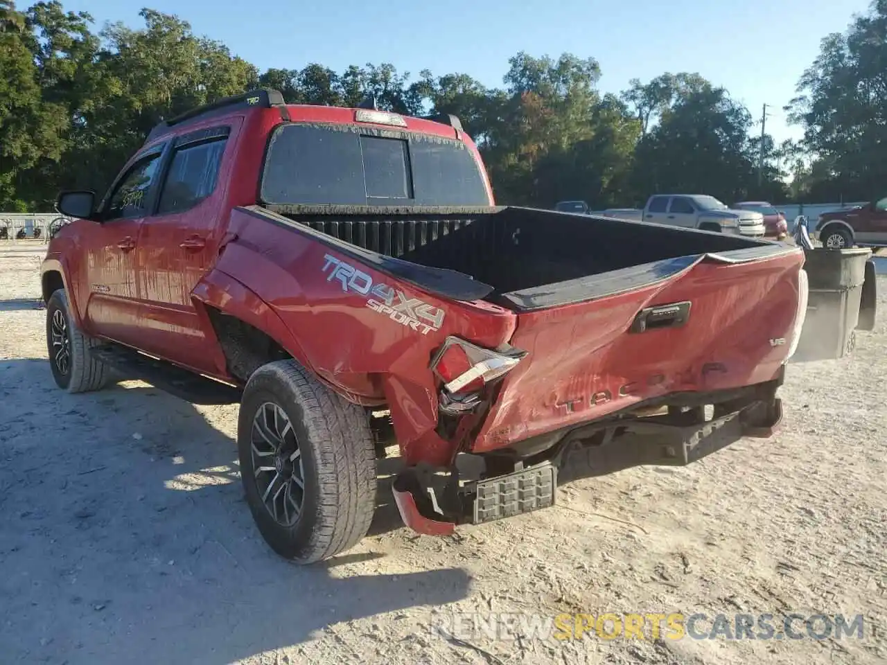 3 Photograph of a damaged car 3TMCZ5AN6LM346954 TOYOTA TACOMA 2020