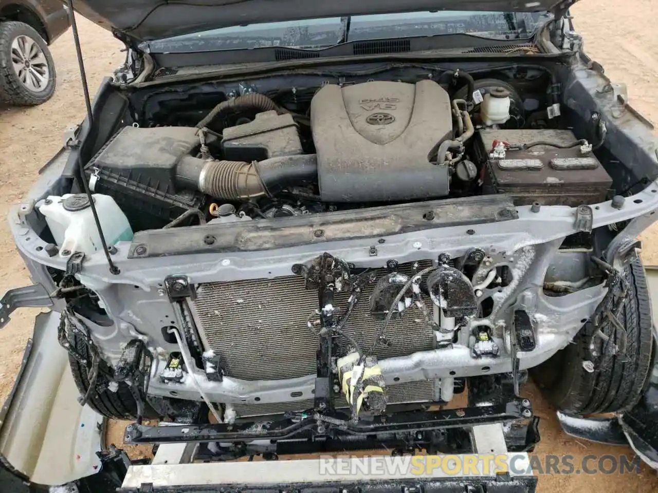 7 Photograph of a damaged car 3TMCZ5AN6LM348381 TOYOTA TACOMA 2020