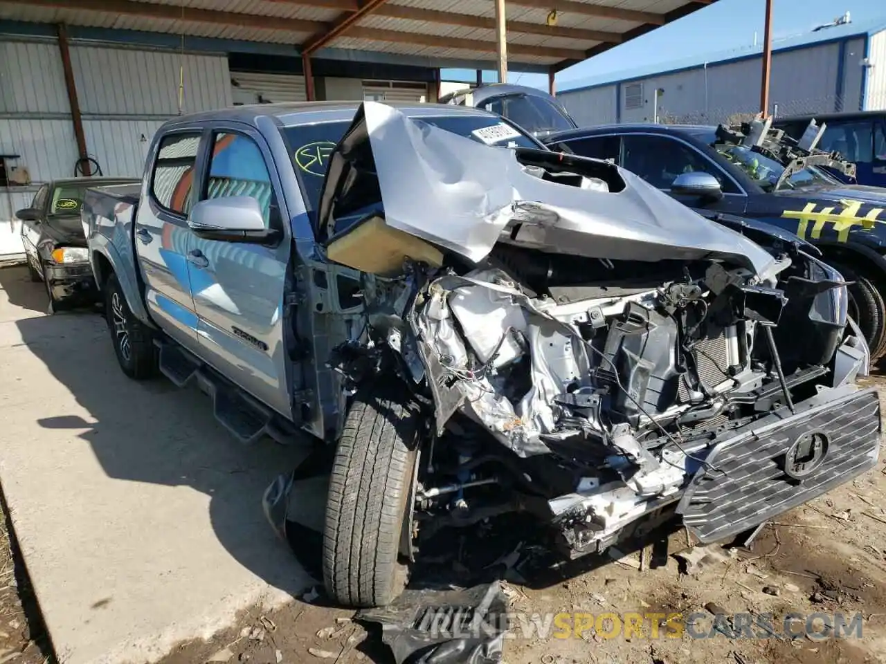 9 Photograph of a damaged car 3TMCZ5AN6LM351250 TOYOTA TACOMA 2020