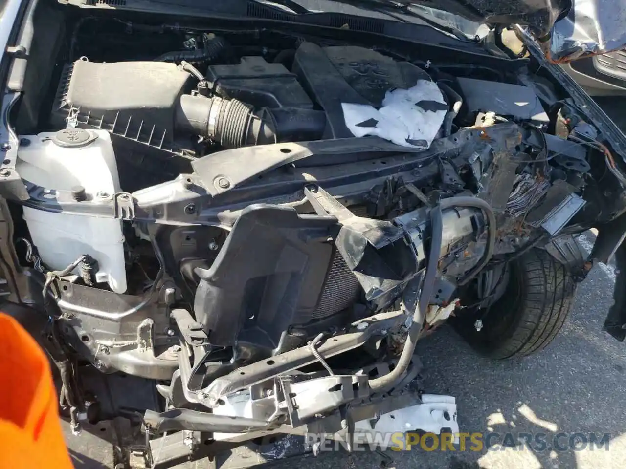 7 Photograph of a damaged car 3TMCZ5AN6LM351569 TOYOTA TACOMA 2020