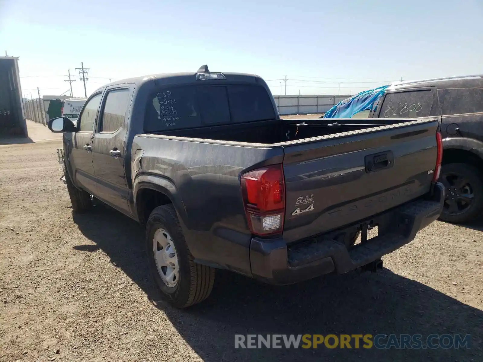 3 Photograph of a damaged car 3TMCZ5AN6LM352415 TOYOTA TACOMA 2020