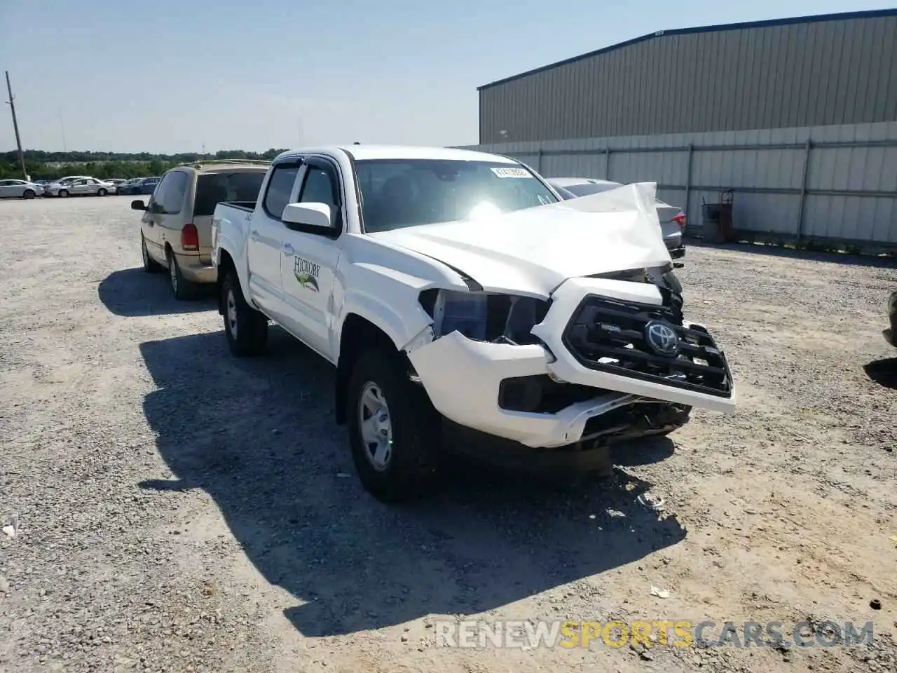 1 Photograph of a damaged car 3TMCZ5AN6LM355542 TOYOTA TACOMA 2020