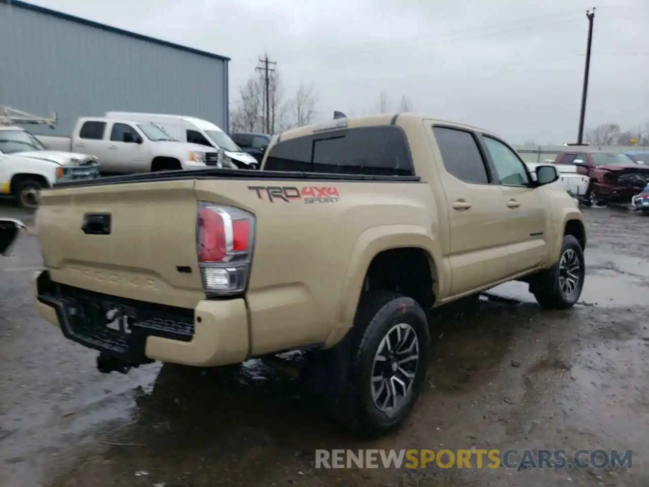 4 Photograph of a damaged car 3TMCZ5AN6LM357954 TOYOTA TACOMA 2020