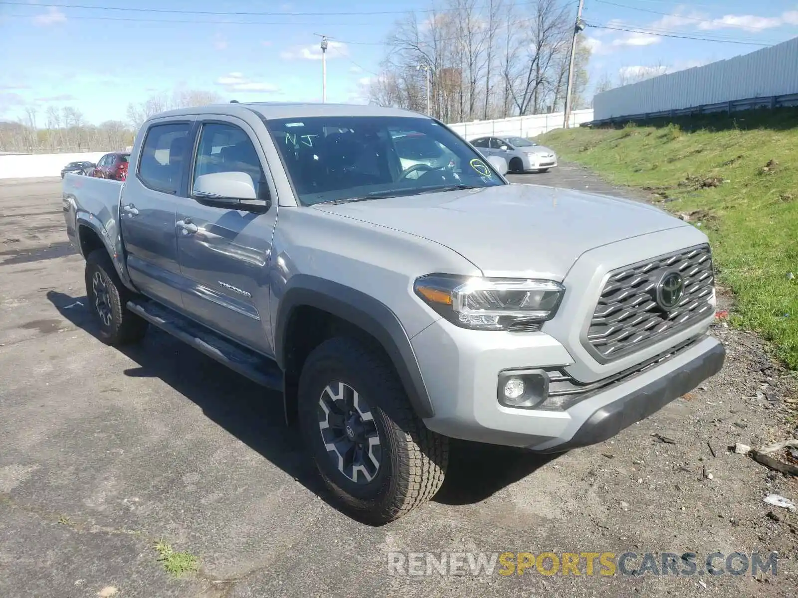 1 Photograph of a damaged car 3TMCZ5AN6LM360174 TOYOTA TACOMA 2020