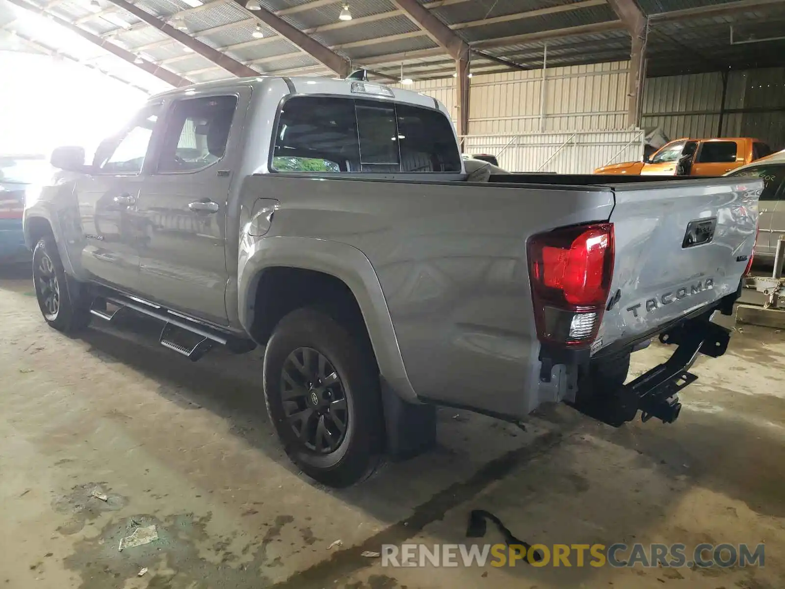 3 Photograph of a damaged car 3TMCZ5AN6LM360191 TOYOTA TACOMA 2020