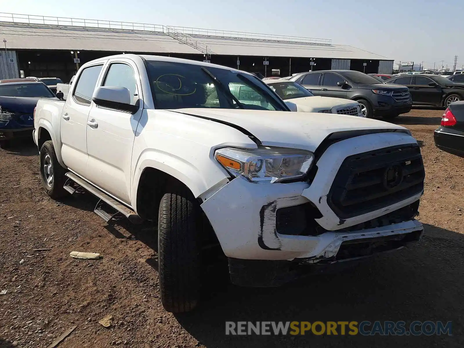 1 Photograph of a damaged car 3TMCZ5AN6LM361678 TOYOTA TACOMA 2020