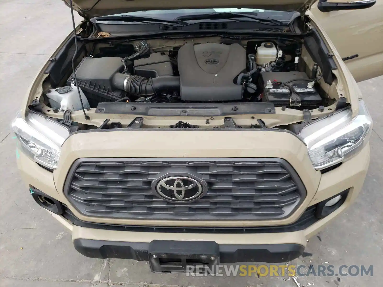 7 Photograph of a damaged car 3TMCZ5AN7LM288790 TOYOTA TACOMA 2020