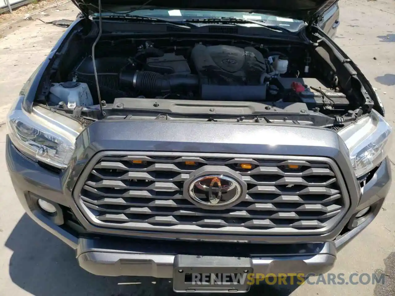 7 Photograph of a damaged car 3TMCZ5AN7LM290006 TOYOTA TACOMA 2020