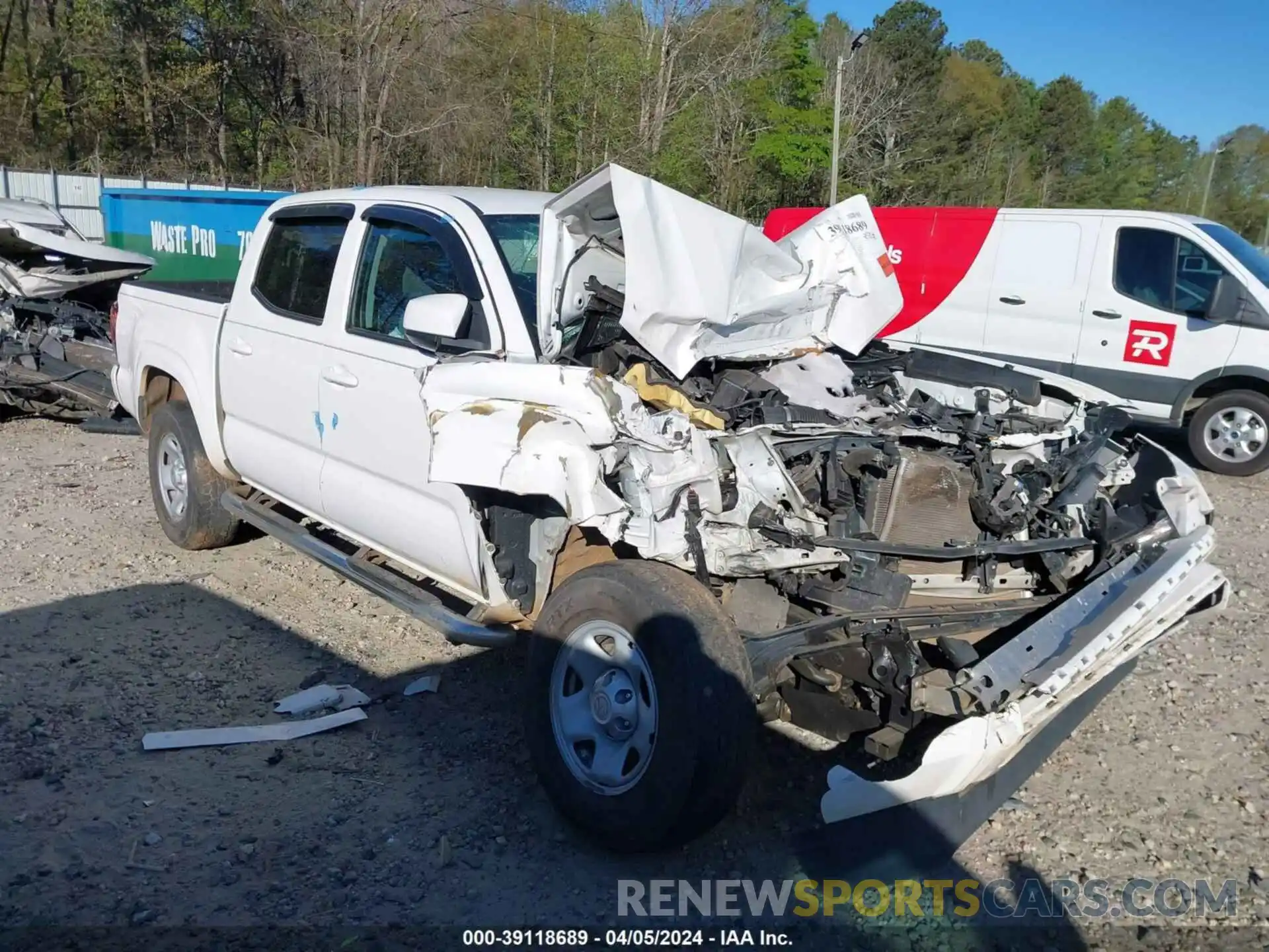 1 Photograph of a damaged car 3TMCZ5AN7LM290443 TOYOTA TACOMA 2020