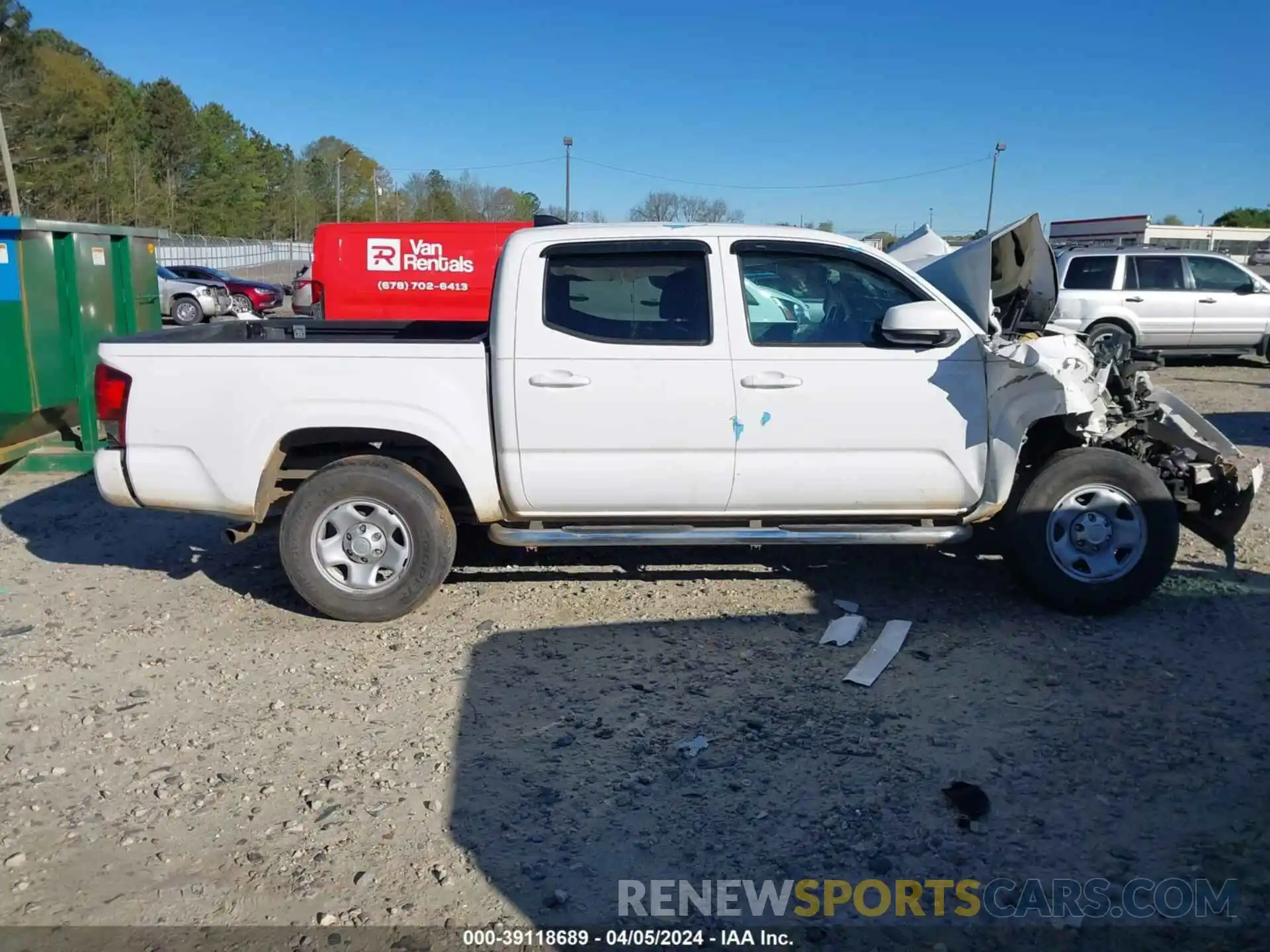 12 Photograph of a damaged car 3TMCZ5AN7LM290443 TOYOTA TACOMA 2020