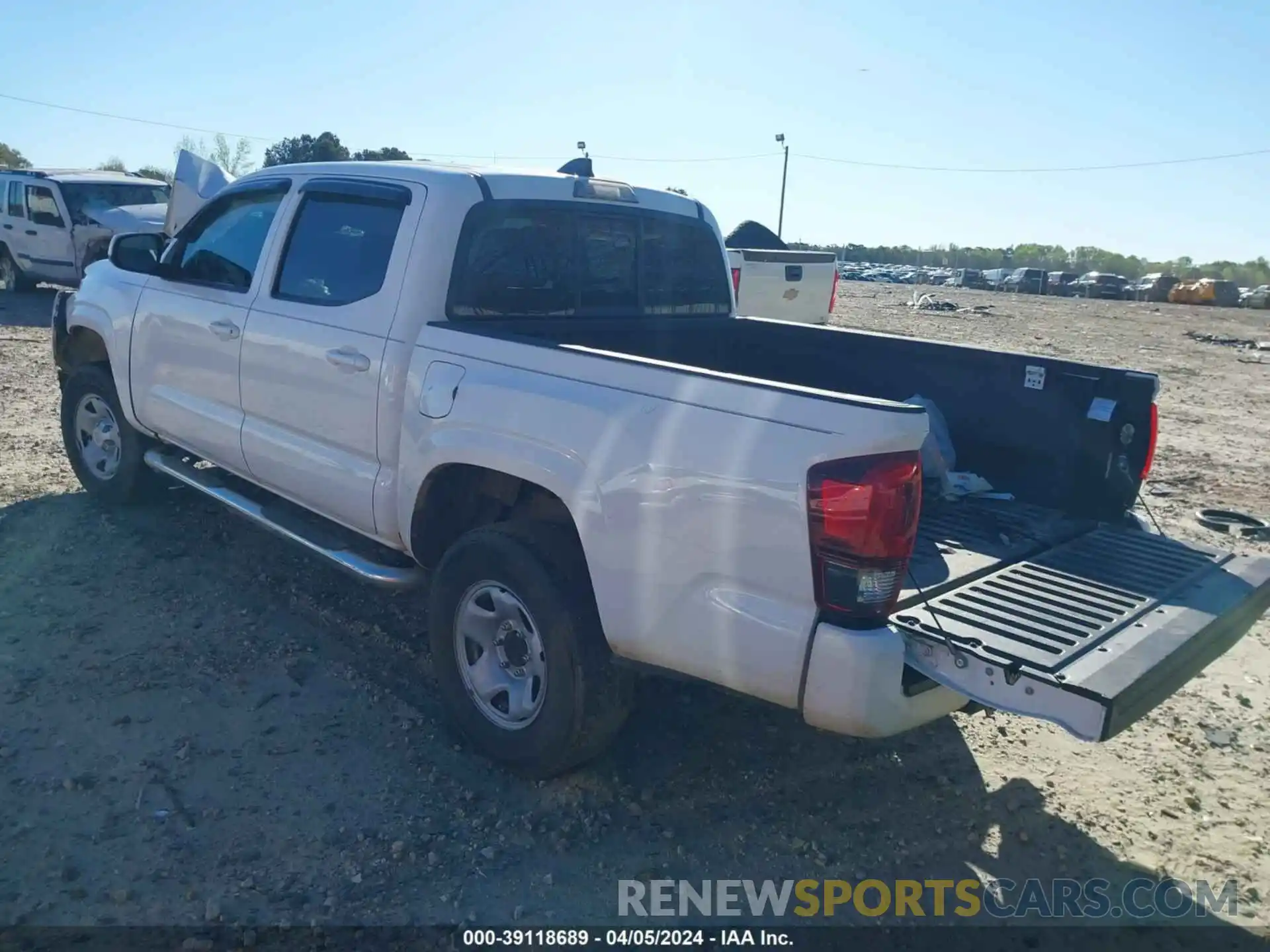 3 Photograph of a damaged car 3TMCZ5AN7LM290443 TOYOTA TACOMA 2020