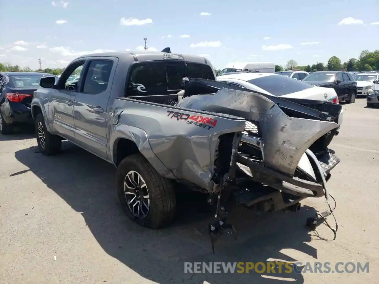 3 Photograph of a damaged car 3TMCZ5AN7LM295321 TOYOTA TACOMA 2020