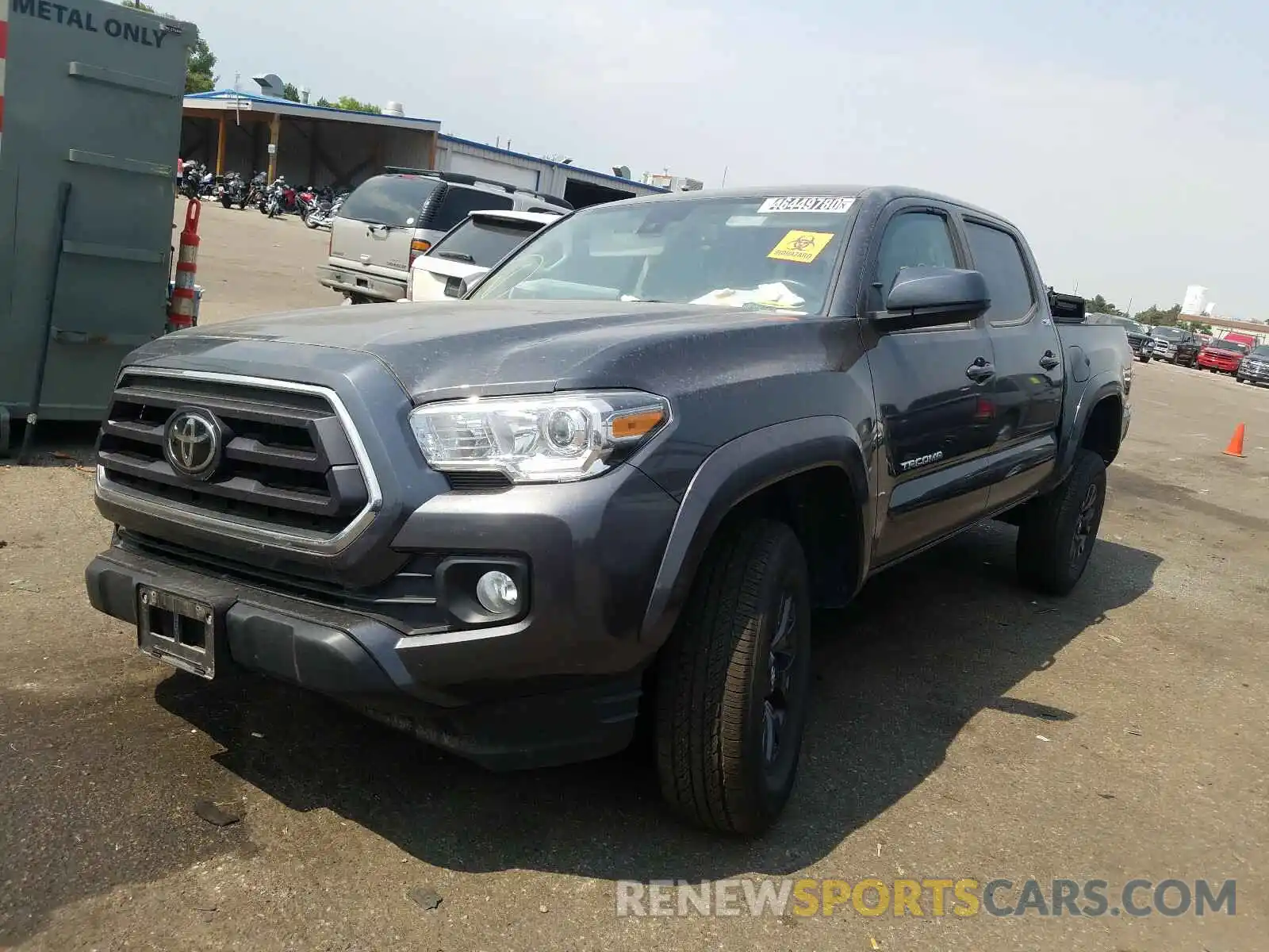 2 Photograph of a damaged car 3TMCZ5AN7LM296095 TOYOTA TACOMA 2020