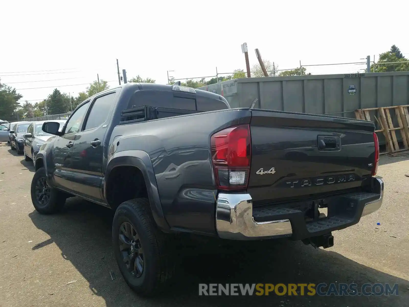 3 Photograph of a damaged car 3TMCZ5AN7LM296095 TOYOTA TACOMA 2020