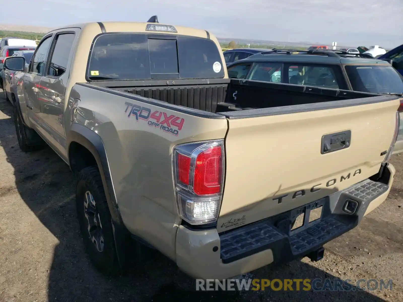 3 Photograph of a damaged car 3TMCZ5AN7LM296128 TOYOTA TACOMA 2020