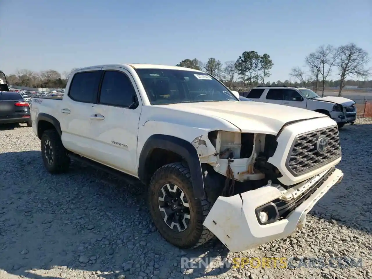 1 Photograph of a damaged car 3TMCZ5AN7LM301425 TOYOTA TACOMA 2020