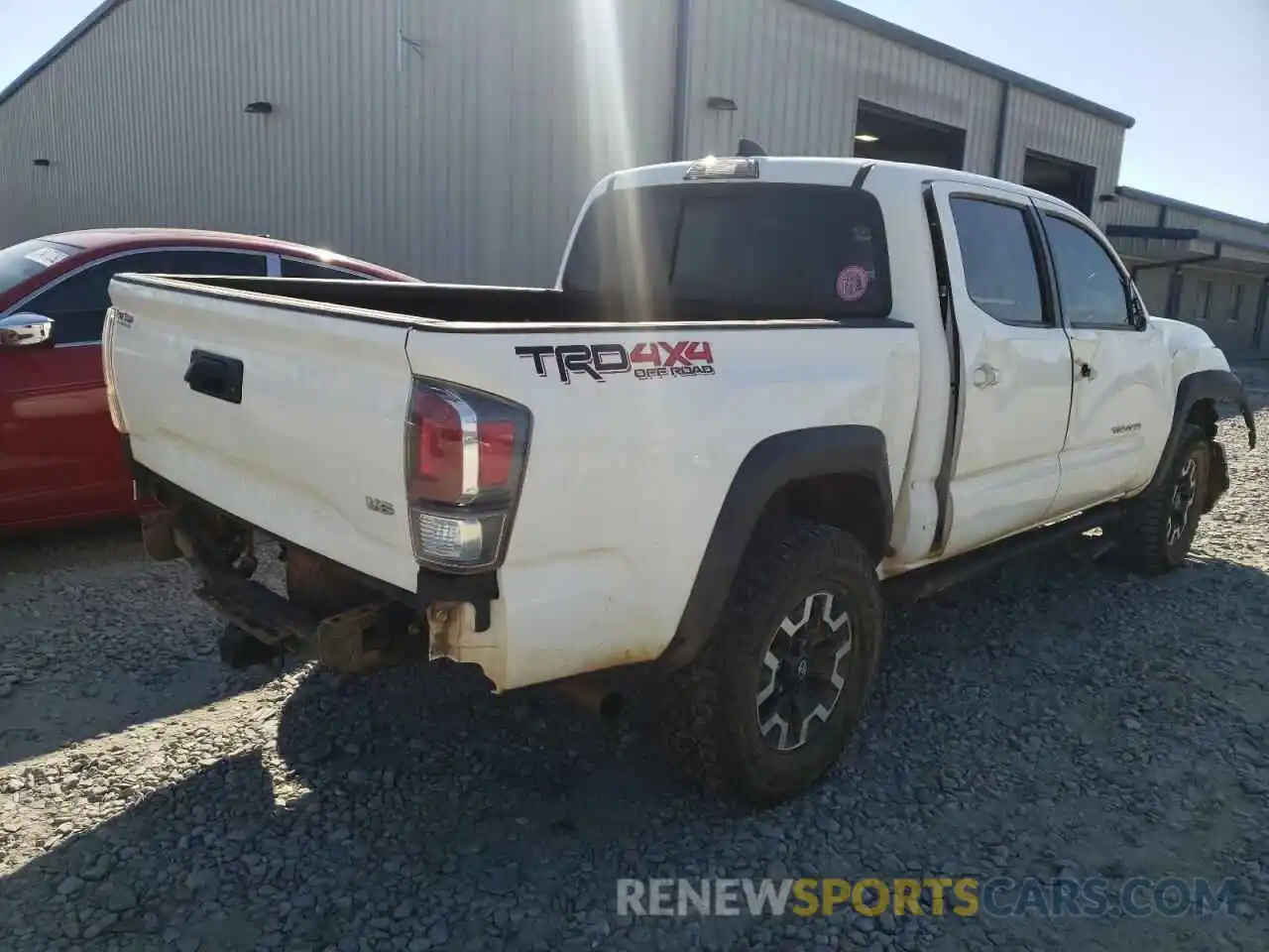 4 Photograph of a damaged car 3TMCZ5AN7LM301425 TOYOTA TACOMA 2020