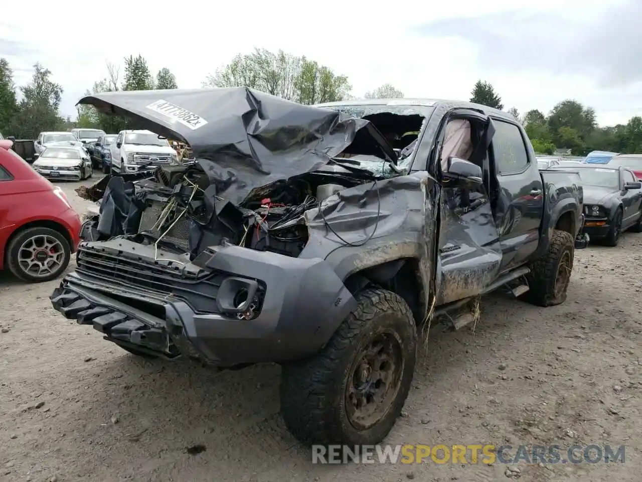 2 Photograph of a damaged car 3TMCZ5AN7LM303224 TOYOTA TACOMA 2020