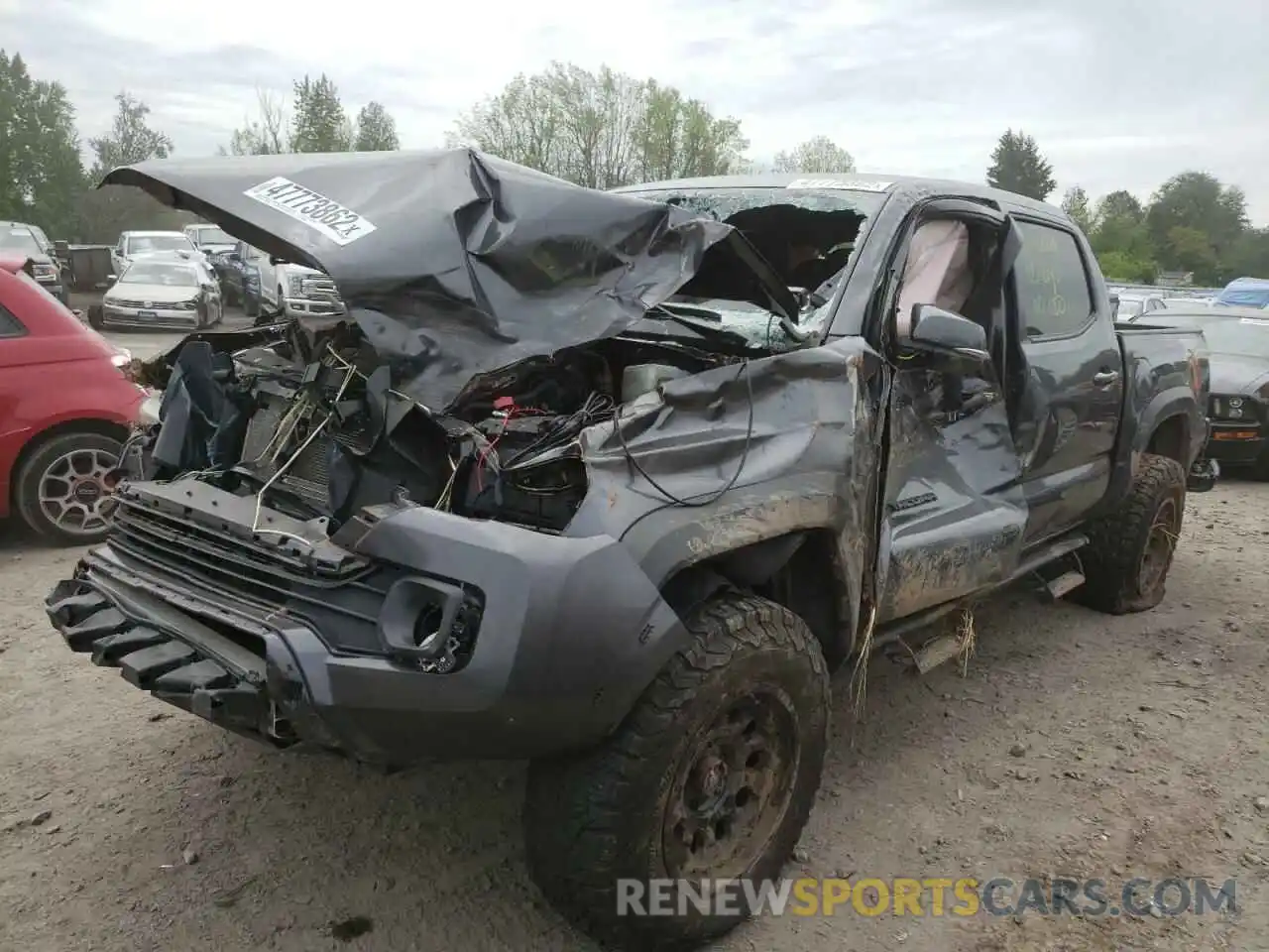 9 Photograph of a damaged car 3TMCZ5AN7LM303224 TOYOTA TACOMA 2020