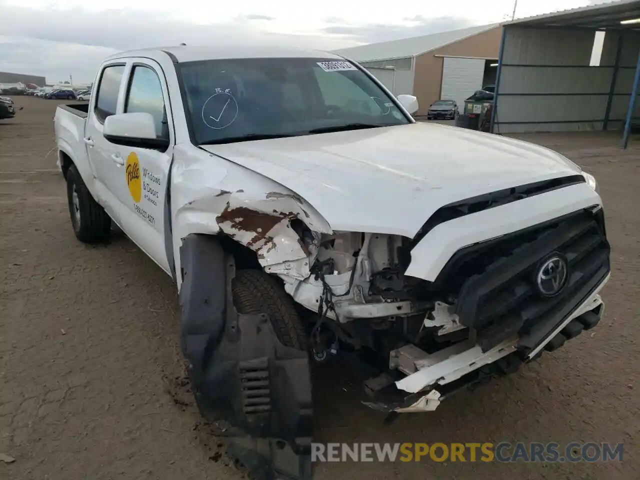 1 Photograph of a damaged car 3TMCZ5AN7LM303790 TOYOTA TACOMA 2020