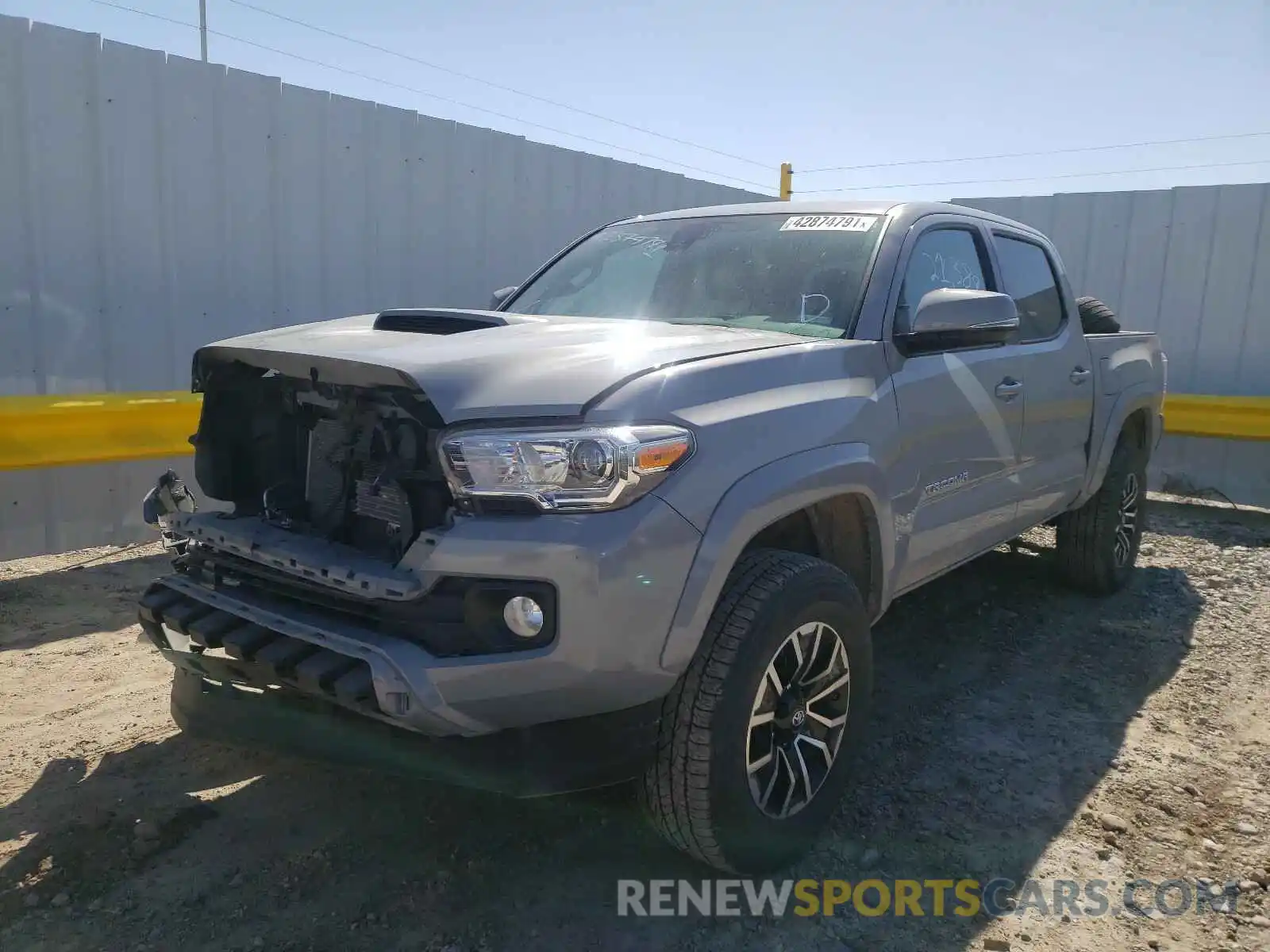 2 Photograph of a damaged car 3TMCZ5AN7LM306298 TOYOTA TACOMA 2020