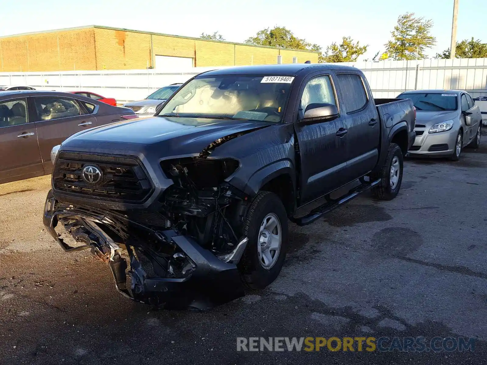 2 Photograph of a damaged car 3TMCZ5AN7LM306575 TOYOTA TACOMA 2020