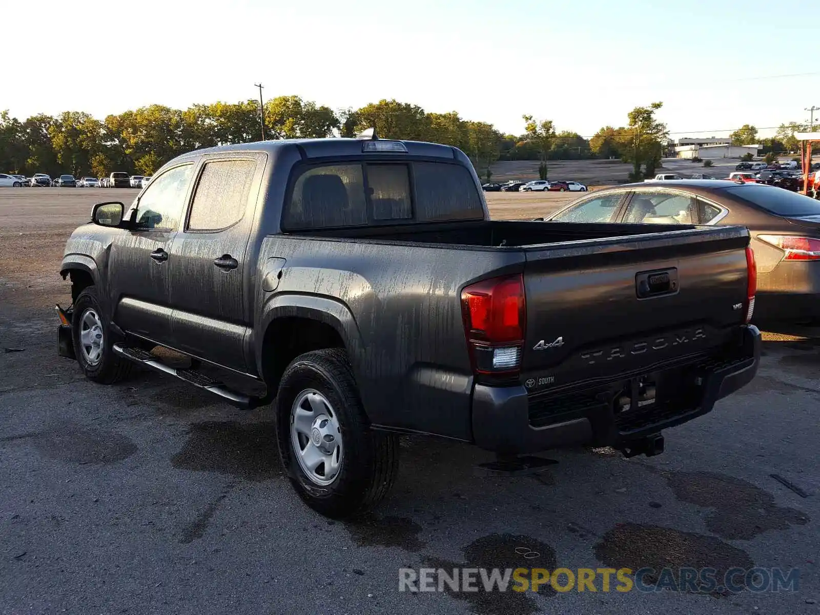 3 Photograph of a damaged car 3TMCZ5AN7LM306575 TOYOTA TACOMA 2020