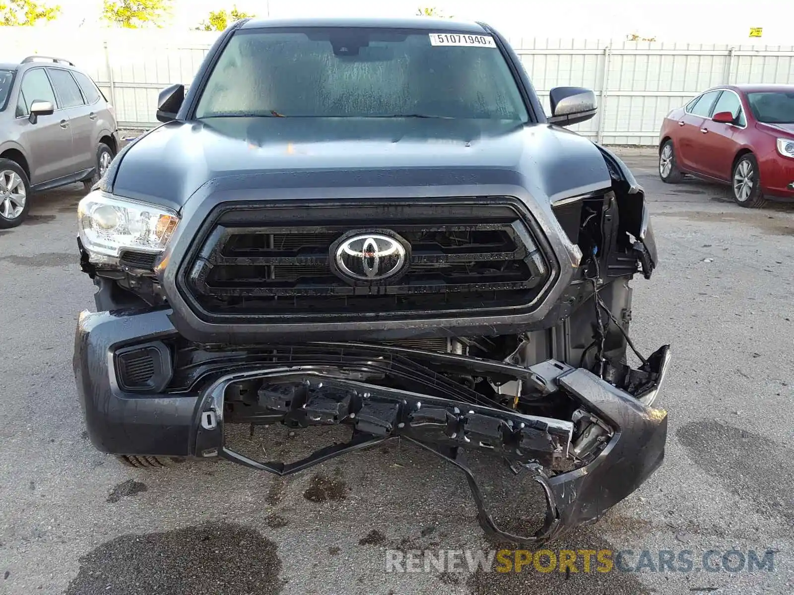 7 Photograph of a damaged car 3TMCZ5AN7LM306575 TOYOTA TACOMA 2020