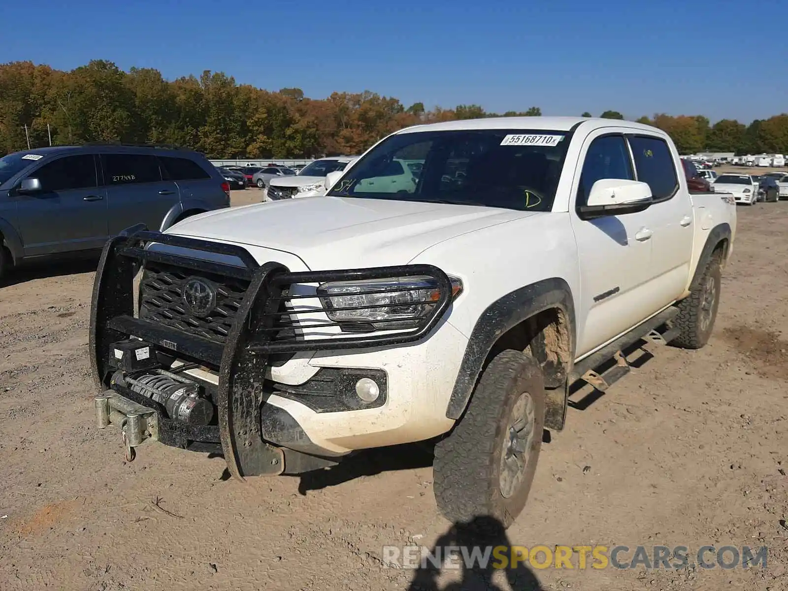 2 Photograph of a damaged car 3TMCZ5AN7LM318337 TOYOTA TACOMA 2020