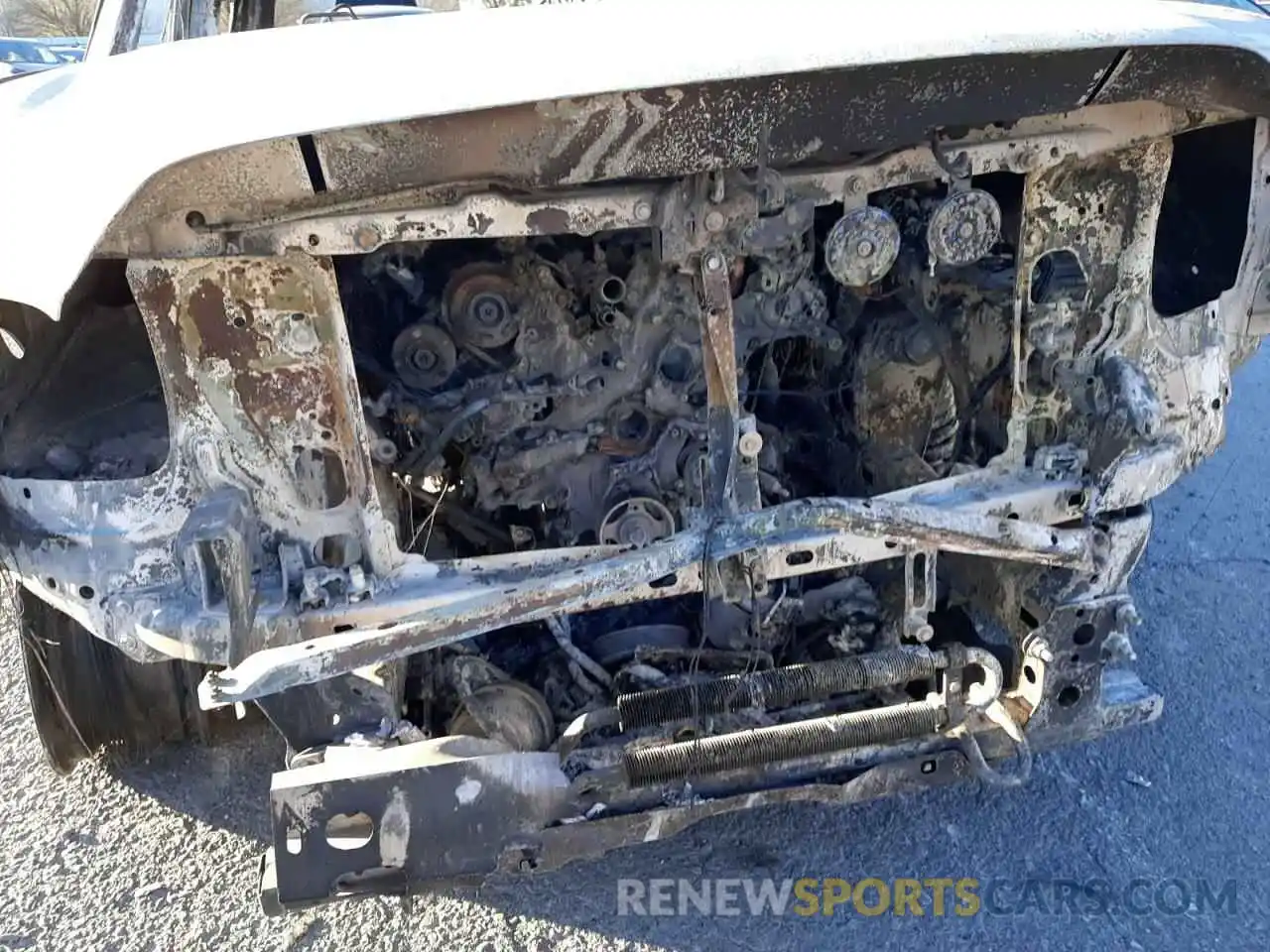 10 Photograph of a damaged car 3TMCZ5AN7LM322002 TOYOTA TACOMA 2020