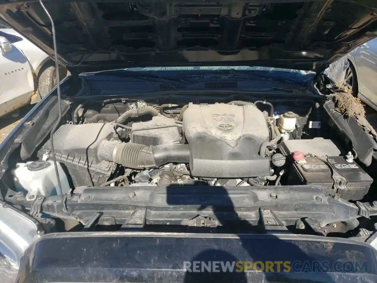 7 Photograph of a damaged car 3TMCZ5AN7LM323585 TOYOTA TACOMA 2020