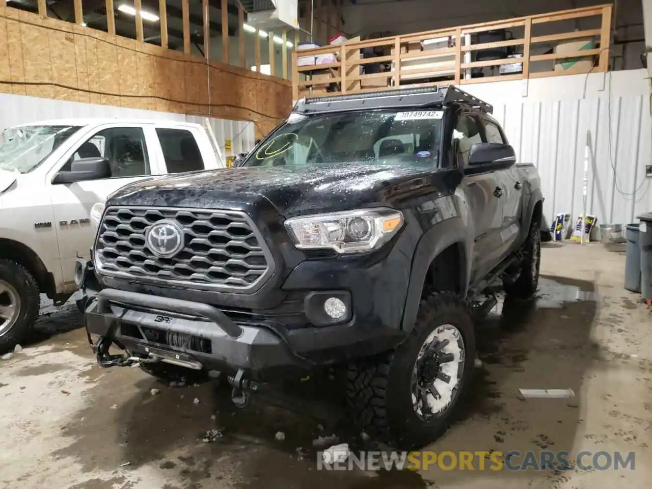 2 Photograph of a damaged car 3TMCZ5AN7LM324770 TOYOTA TACOMA 2020