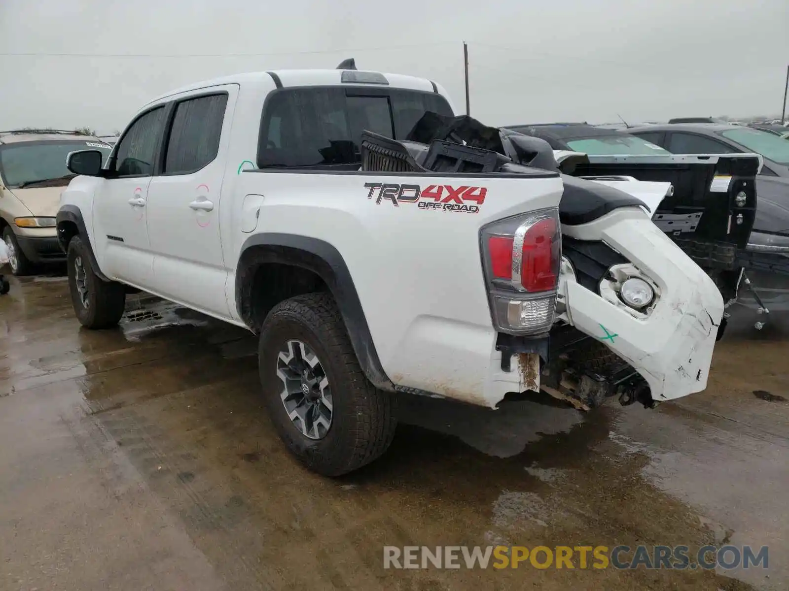 3 Photograph of a damaged car 3TMCZ5AN7LM327183 TOYOTA TACOMA 2020