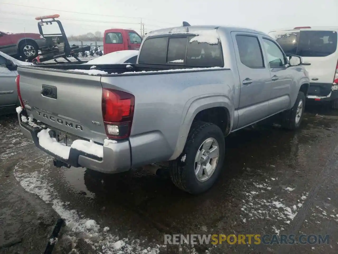 4 Photograph of a damaged car 3TMCZ5AN7LM331542 TOYOTA TACOMA 2020