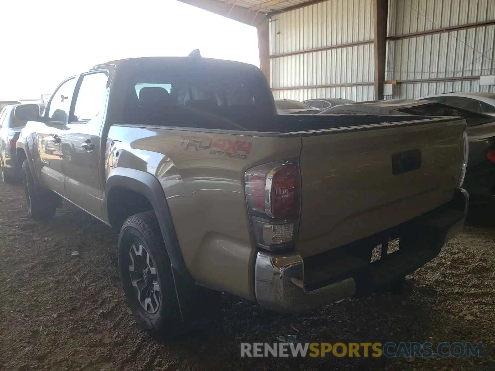 3 Photograph of a damaged car 3TMCZ5AN7LM335512 TOYOTA TACOMA 2020