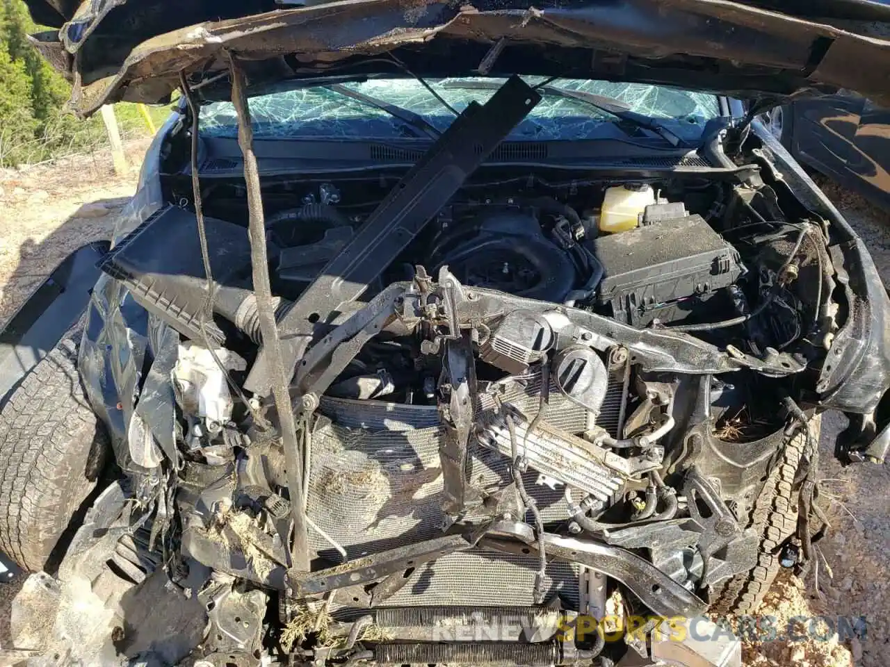 7 Photograph of a damaged car 3TMCZ5AN7LM336479 TOYOTA TACOMA 2020