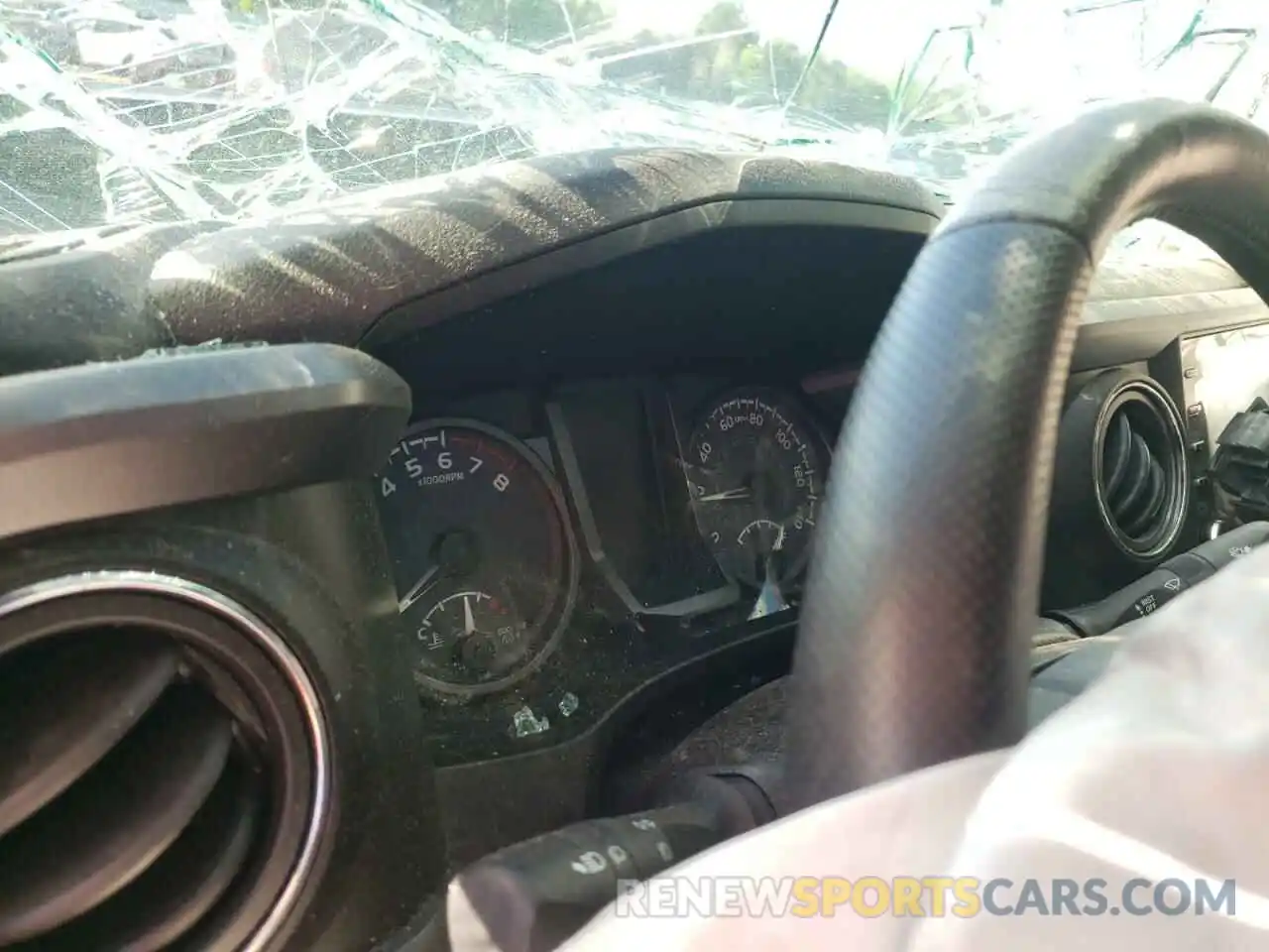 8 Photograph of a damaged car 3TMCZ5AN7LM336479 TOYOTA TACOMA 2020