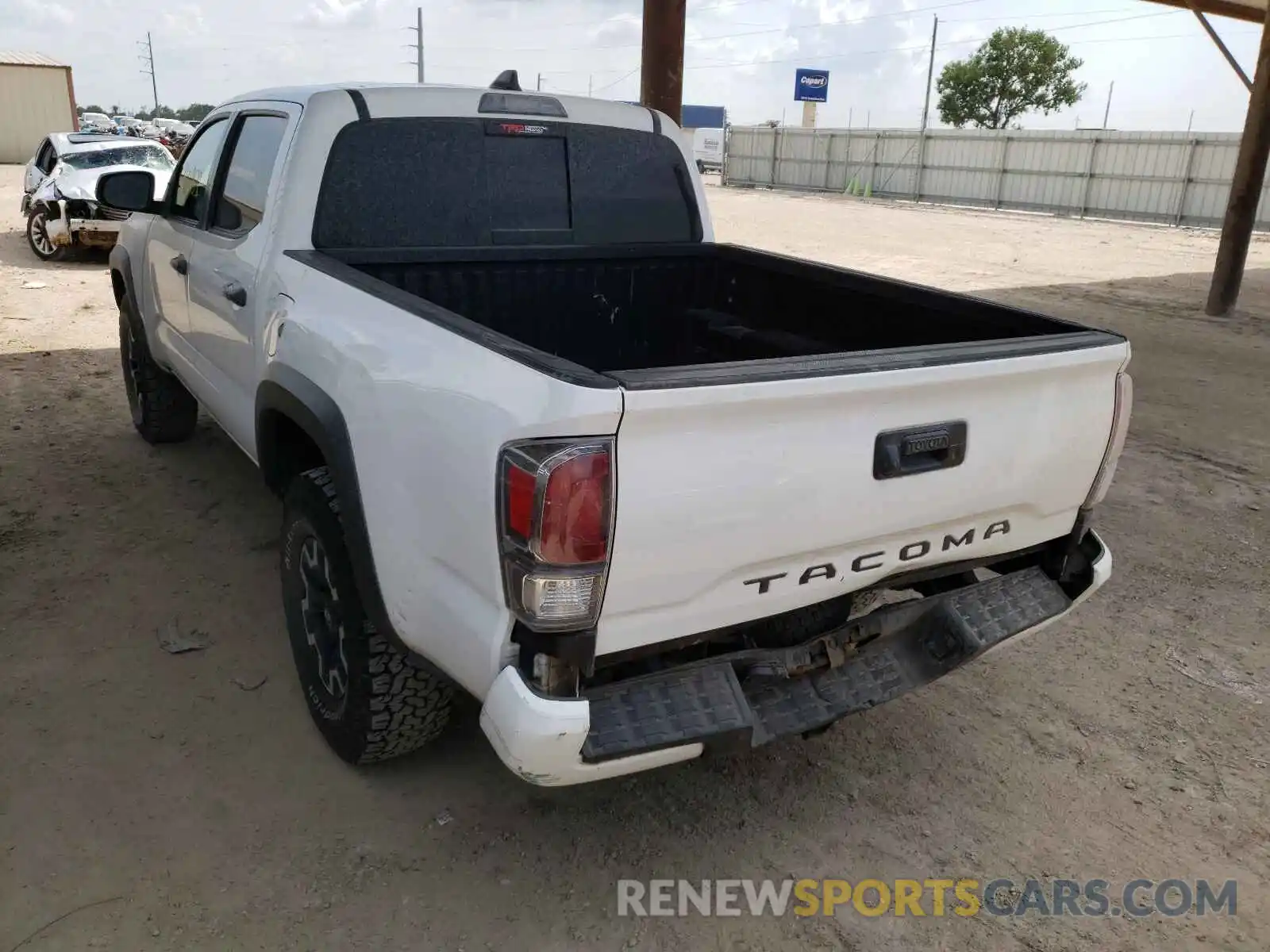 3 Photograph of a damaged car 3TMCZ5AN7LM342380 TOYOTA TACOMA 2020