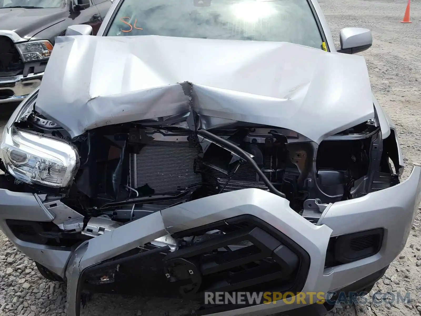 7 Photograph of a damaged car 3TMCZ5AN7LM343612 TOYOTA TACOMA 2020